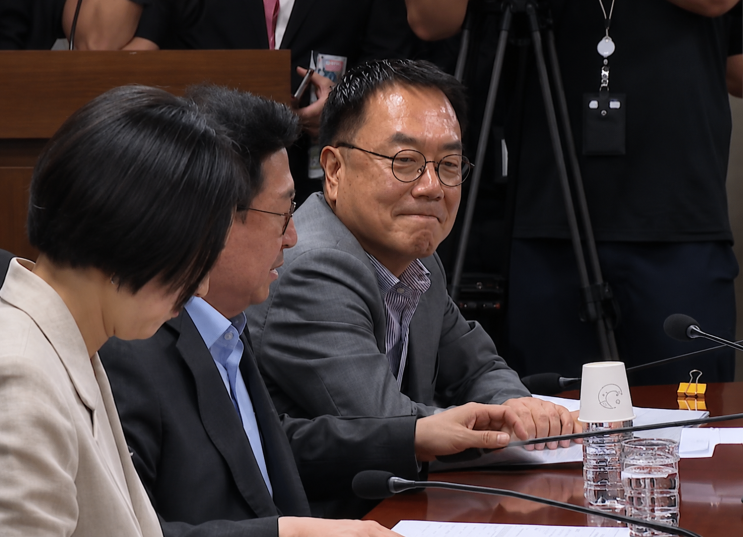 국힘 진종오·<b>서범수</b>, '부산 <b>돌려차기</b>' 피해자 언급 부적절 <b>발언</b>... 