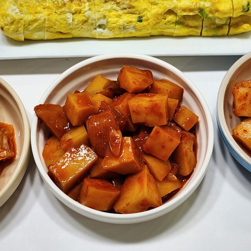 매운 감자조림 레시피 매콤한 양념 황금비율 감자조림 만드는법