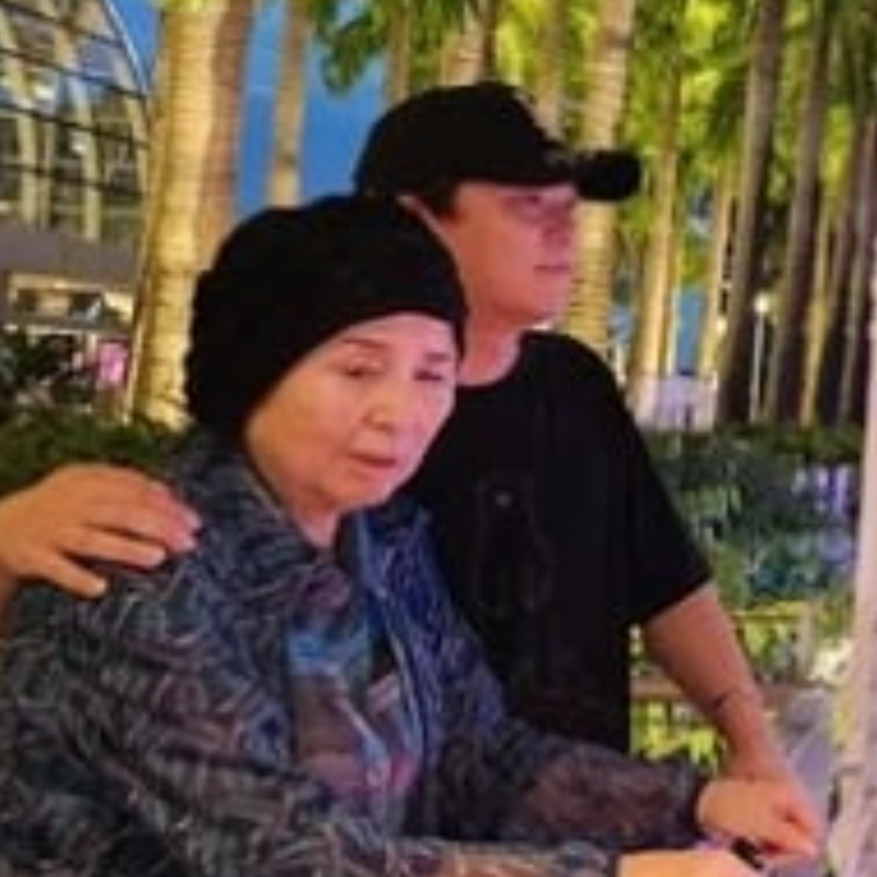 “토니안 엄마별세라고?” 이것보다 더 가슴 찡한 1,000평 식당과 모자의 사연