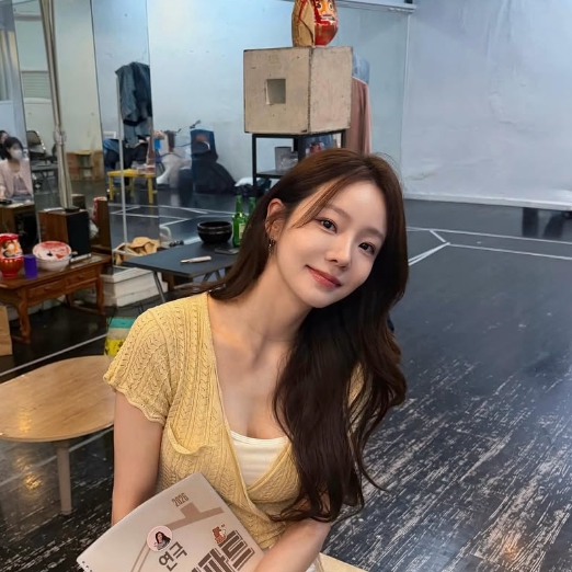 노을 <b>강균성 결혼</b> 발표,14살 연하 예비신부 배우 유하진은 누구?