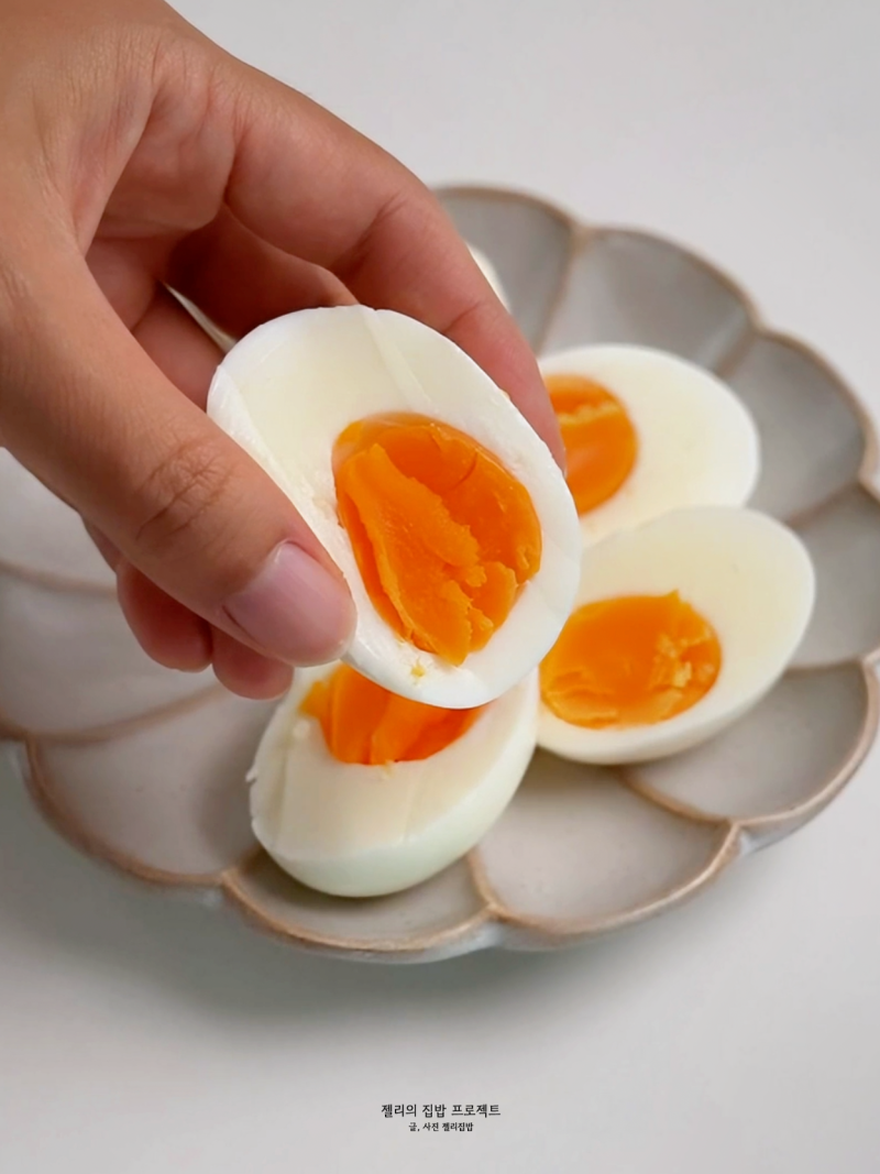 소금 식초 없이도 잘까져요! 3분컷 초간단 반숙란 삶는법 시간