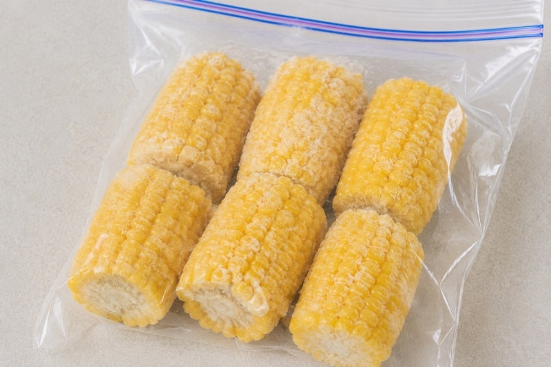 냉동 옥수수 맛있게 먹는 법! 처음 삶은 것처럼 쫀득하게 즐기는 꿀팁