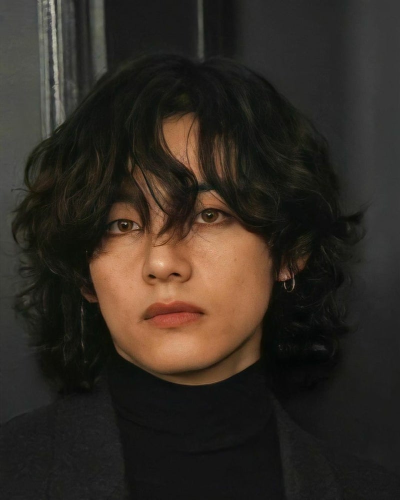 장발머리 기르다 포기하는 남자들에게 추천 '빈티지 히피펌' (뷔머리)