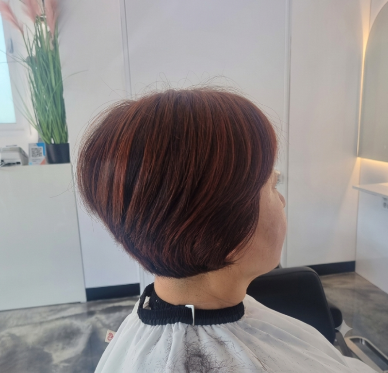[문경 김병욱헤어] 30년 인연의 따뜻한 이웃 고객님, 볼륨감 넘치는 숏보브컷 & 레드브라운 염....