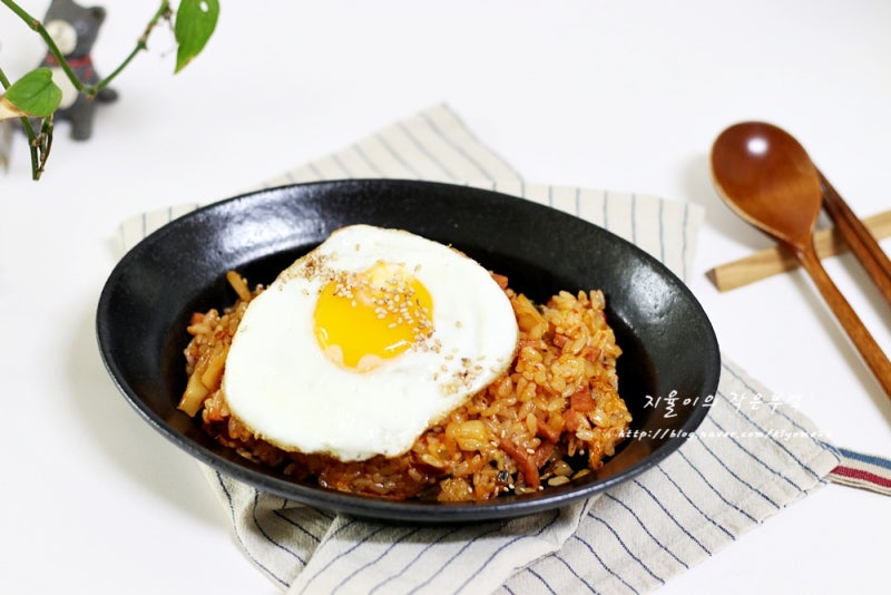 햄 김치볶음밥레시피 방학메뉴 김치볶음밥 만들기