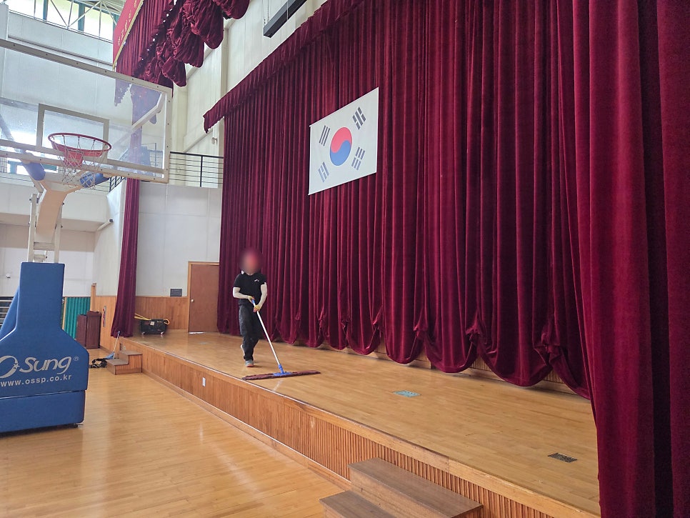 실내 시스템비계 분당 학교 체육관 스크린도어설치를 위한 비계 시공