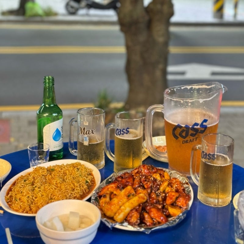 당감동 치킨 맛집 꼬꼬아찌 숯불양념치킨과 생맥주 즐기기 좋은 야장