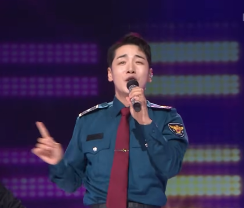 술자리의 모습을 사실적이고 유쾌하게 풀어낸 박군 데뷔 싱글 한잔해