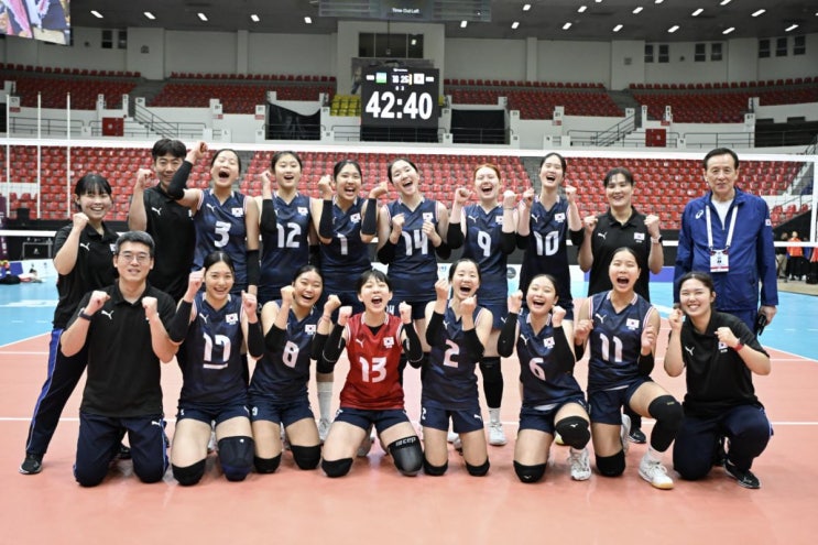 '괴물 유망주' <b>손서연</b> 출격…한국 <b>U-17 여자배구</b>, 세계 정복 시작