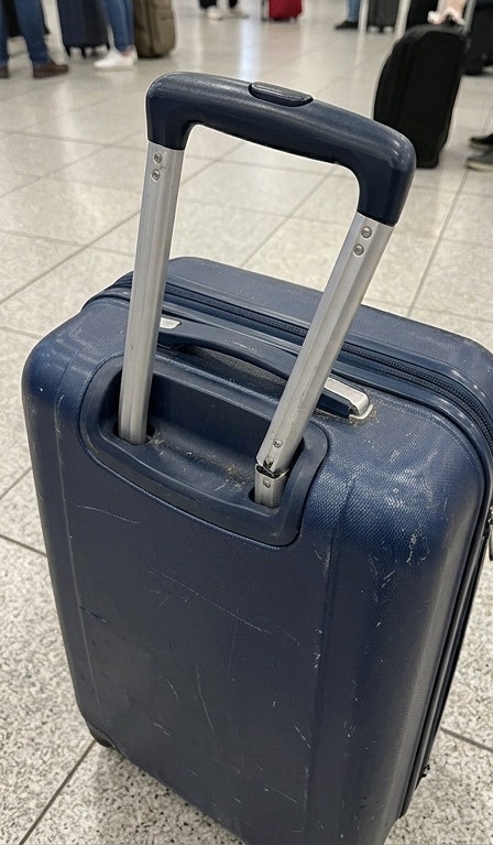 여행용 캐리어 버리기 전, 이것부터 확인하면 한 번에 끝납니다