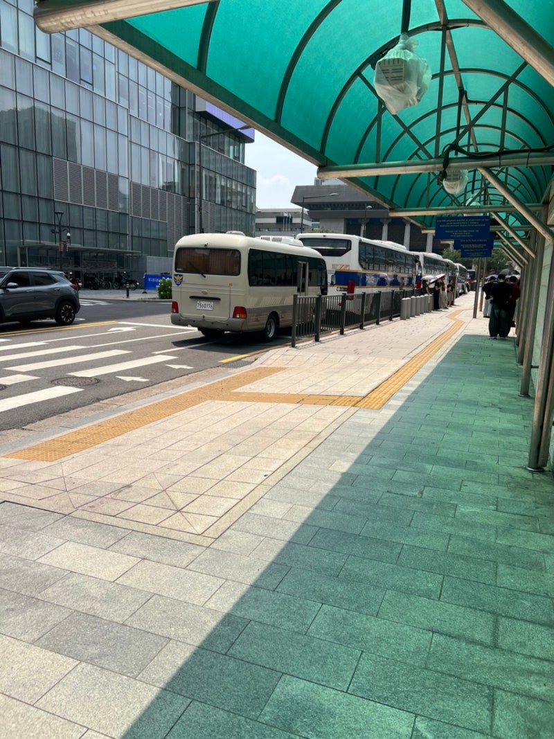 미국 교환학생 준비 (5) 중기 준비 편: 비자 인터뷰, 사보험 가입