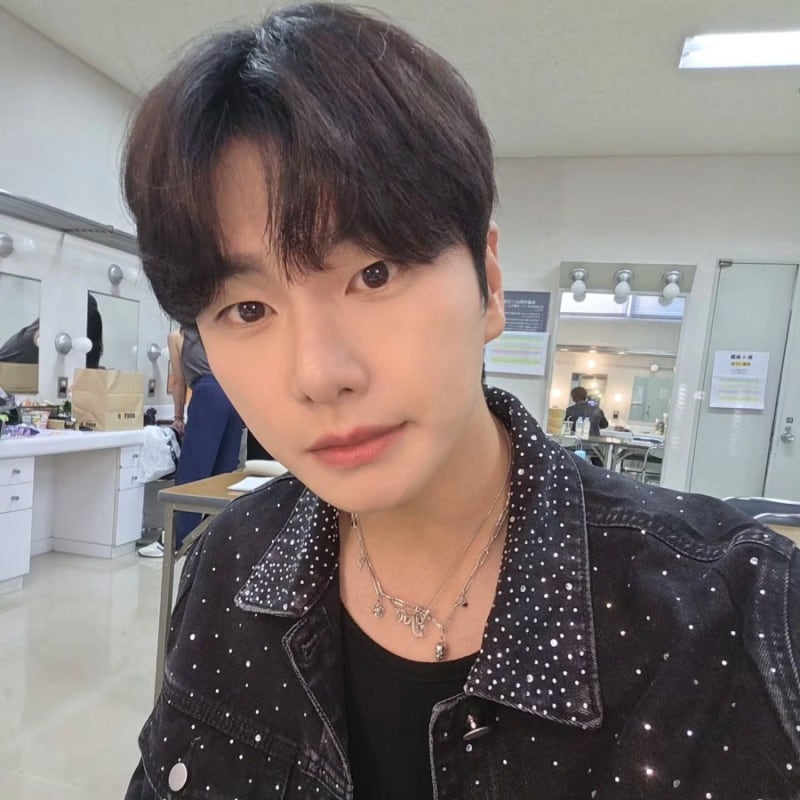 "루머 뒤 자취 감췄던 이이경… 모두가 놀란 진짜 근황은 베트남이었다"