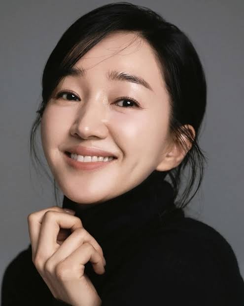 교정기 하루 만에 뜯고 데뷔… 46세에 4년 공백 깨버린 톱여배우