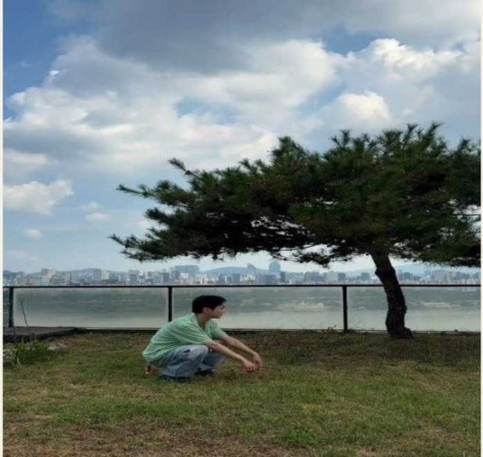 Everyone was surprised by SHINee Key's Han River view home and his 3.8 billion won deposit luxury life!