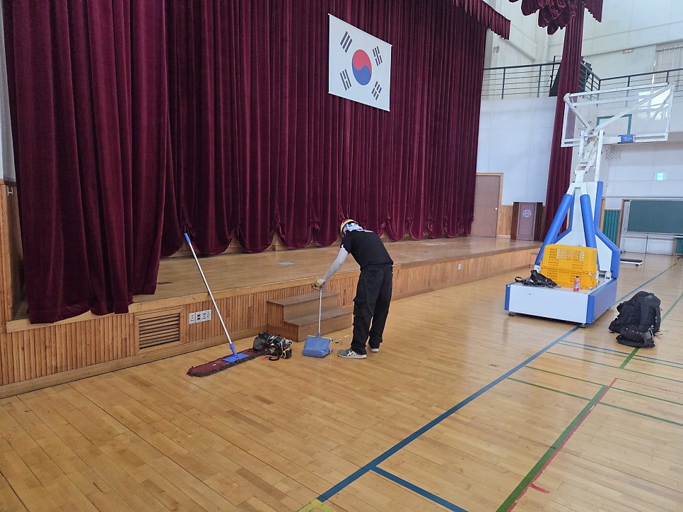 실내 시스템비계 분당 학교 체육관 스크린도어설치를 위한 비계 시공