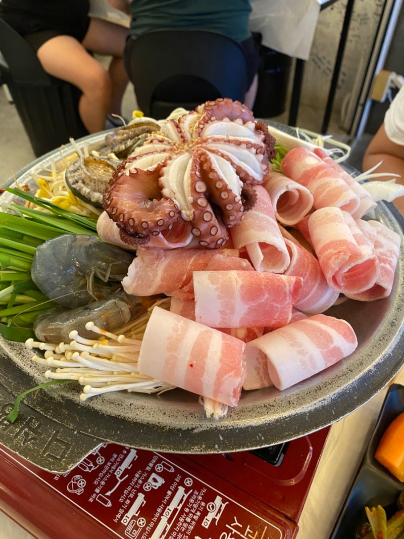 여수 낭만포차34번 낭만여수밤바다 후기 I 돌문어삼합에 날치알주먹밥, 서비스 안주까지 알....