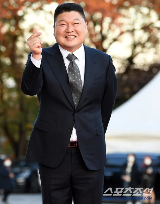 [공식]'대탈출' 강호동, 8년 만에 전격 하차…"나보다 뛰어난 후배들에게 기회"