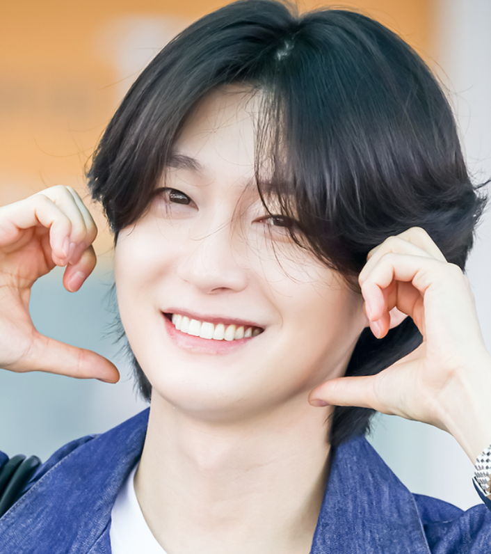 김용빈 가수 프로필 나이 노래 군대 콘서트 까지 김용빈 프로필 총정리!