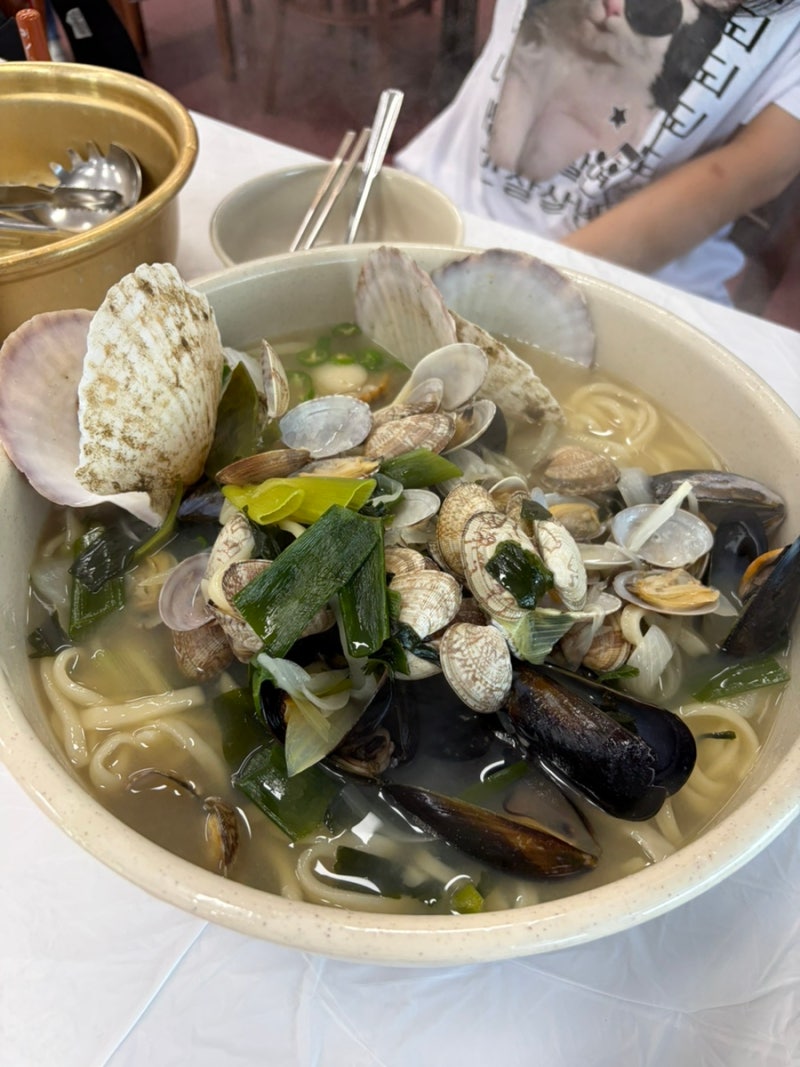 [울진] 울진 죽변항 맛집, 싱싱한 해물이 한가득! 망양정해물칼국수