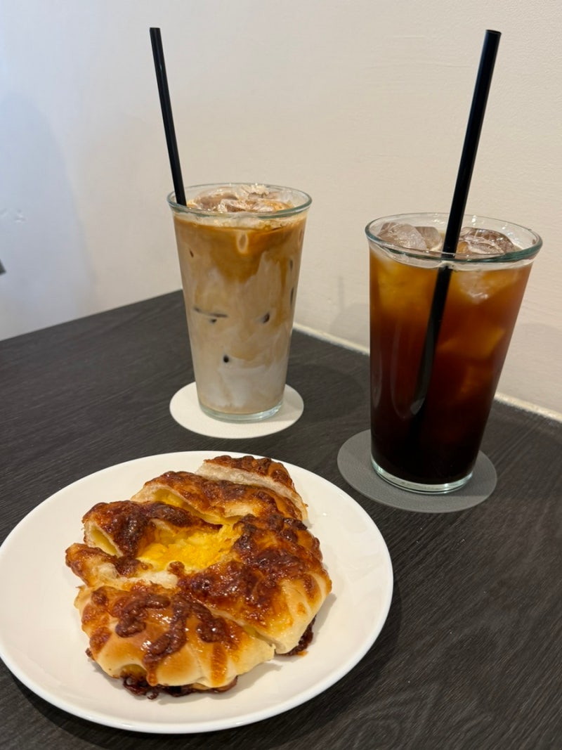 [안산] 데이드리밍 | 서울예대 근처 월피동 카페, 커피와 디저트 모두 맛있는 곳