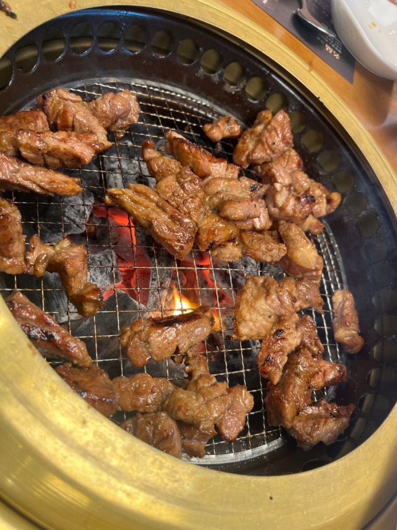 강동구 강일역 최고의 돼지갈비 맛집 숯불갈비 화랑골