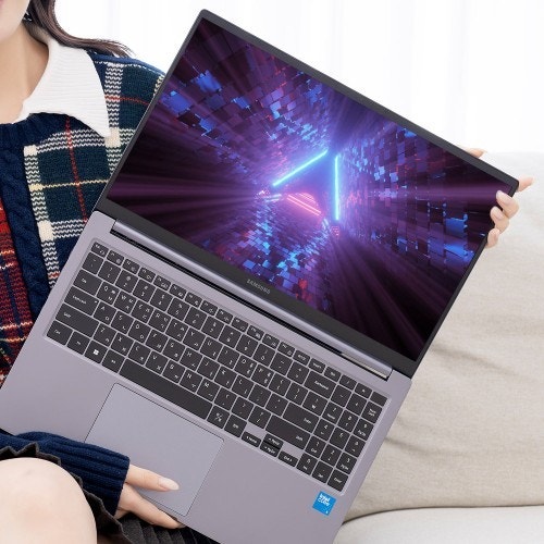 집에서 하는 부업용으로 딱! 삼성전자 갤럭시북5 NT750XHW-A51A U5 16GB 256GB 리뷰