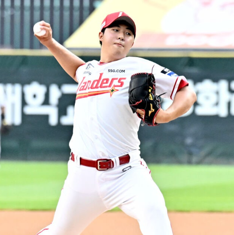 "19살 괴물 떴다" SSG <b>김민준</b>이 오스틴까지 얼려버린 이유는? 저는 선....