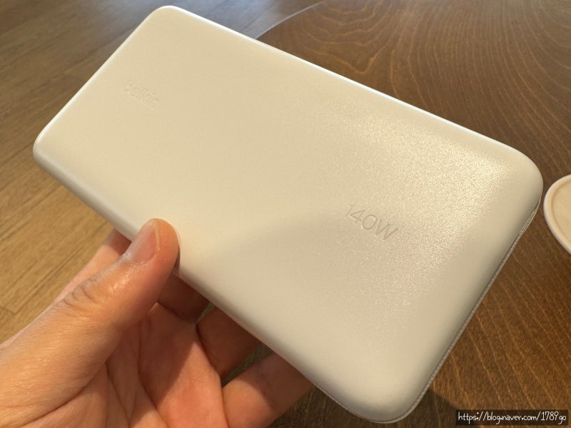 벨킨 대용량 고속 충전 보조배터리 25000mAh 사용후기, 맥북부터 LG그램까지 충전가능