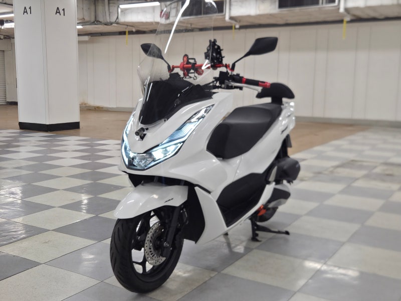 부담없이 운행하는 경제적인 국민스쿠터, 혼다 PCX125 중고 (파쏘오토바이,매버릭바이크,매버....