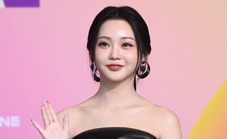 홍지윤 ‘현역가왕3’ 우승 상금 1억원 전액 기부…팬들과 한 약속 지켰다