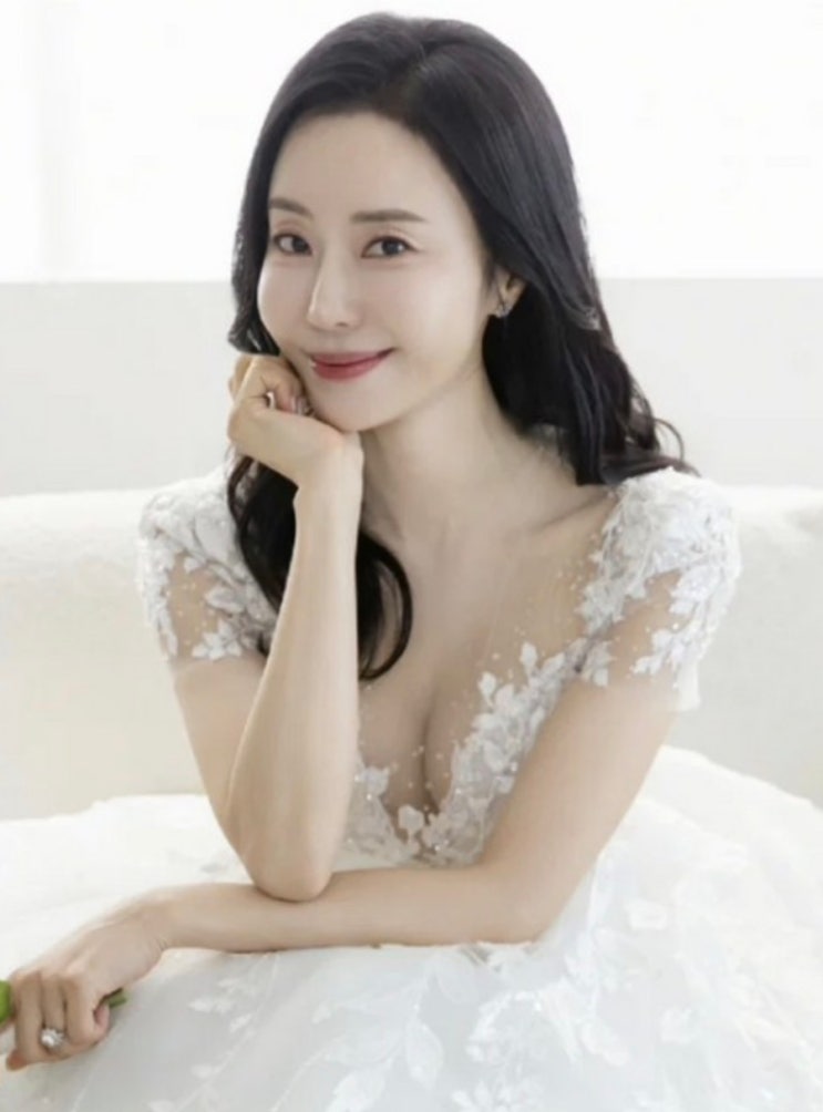 '각시탈, 금이야 옥이야' <b>반민정 9월 결혼</b>, 1살 연상 예비신랑