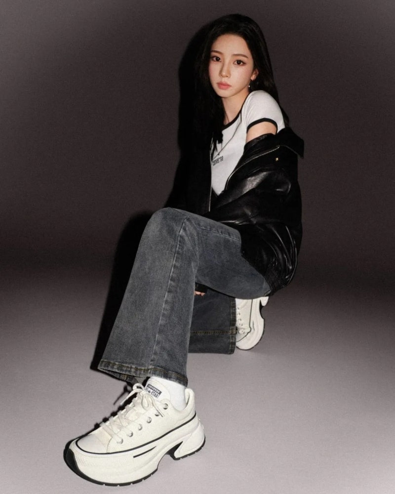 카리나가 선택한 컨버스 ‘런스타 크러쉬’
