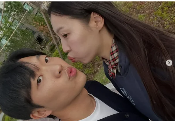 '유깻잎 잊고 재혼' 새출발…최고기, '솔잎이 새엄마' 이주은과 9월 웨딩촬영