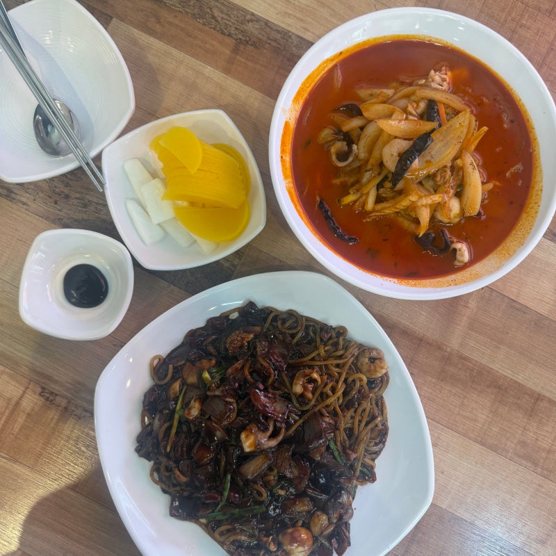 시흥 맛집 짬뽕에미치다｜불맛 가득 고추짬뽕, 쟁반짜장 솔직리뷰