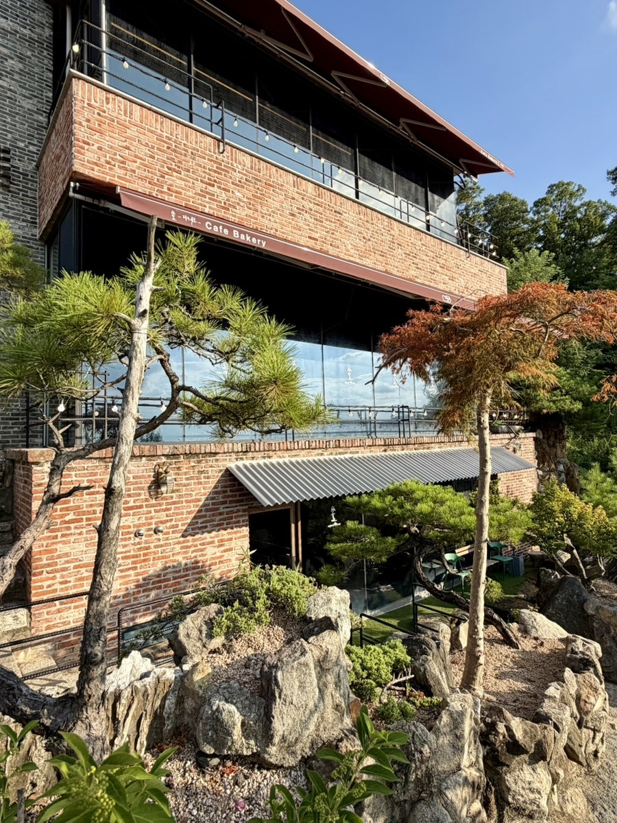 카페 뷰 사진 5