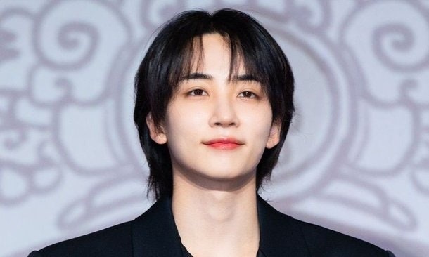 SEVENTEEN's Jeonghan: The Hidden Bond of 13 Members' Contract Renewals Behind Pledis' 'Hell' Remark