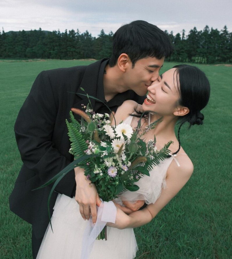 “아들이 친아빠처럼 따랐다” 이혼 후 첫사랑과 다시 결혼한 싱글맘 방송인.jpg