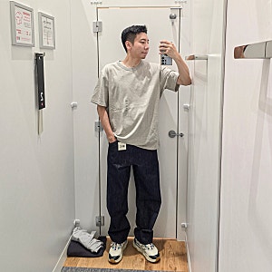 [내돈내산] 피팅룸에서 직접 입어봄! 유니클로 배럴진 네이비 사이즈 팁 & 남자 코디 (유니클....