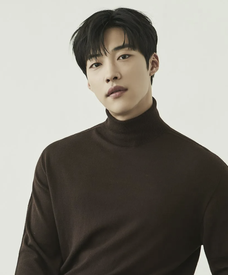 우도환 프로필 총정리 나이 소속사 필모그래피 최신 근황까지