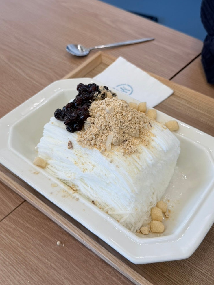 광주 사실빙 첨단2지구점 | 첨단지구 빙수 맛집에서 즐긴 스노우밀크 실타래우유빙수 (첨단2....
