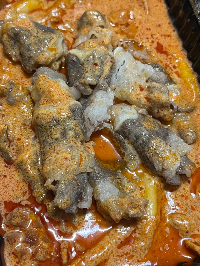 배떡 마라로제떡볶이 순한맛 후기 | 칼로리, 우삼겹 콘치즈볼 토핑 추가