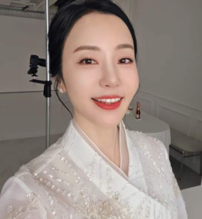 배우 반민정 결혼 예비신랑 나이 고향까지 프로필 총정리