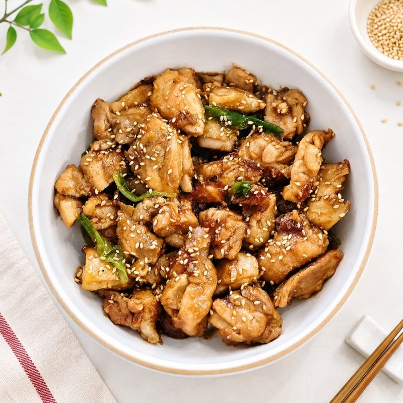 아이들도 잘 먹는 단짠 반찬! 닭다리살 간장조림, 간장닭조림 레시피