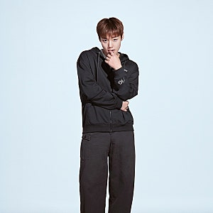 슈퍼드라이 :: 슈드 박지훈 협업 컬렉션 박지훈모자 박지훈티셔츠 박지훈집업 포카 포카재입....