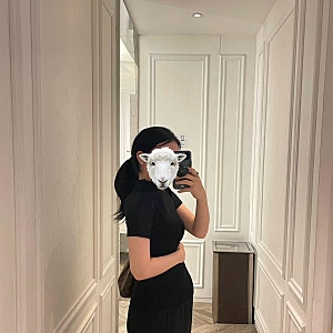 me이세이미야케 스트레치 플리츠 탑 후기 — 임신 초기부터 4년째 입는 중입니다