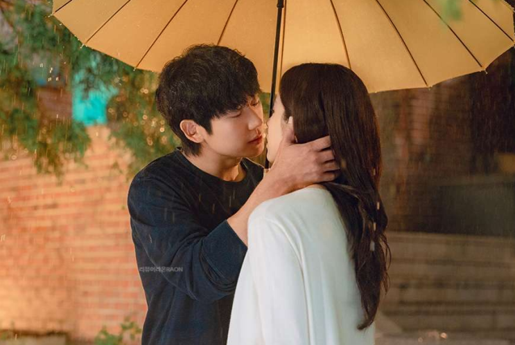 <b>이런 엿같은 사랑</b> 줄거리 등장인물 몇부작 공개시간 기본정보 넷플....