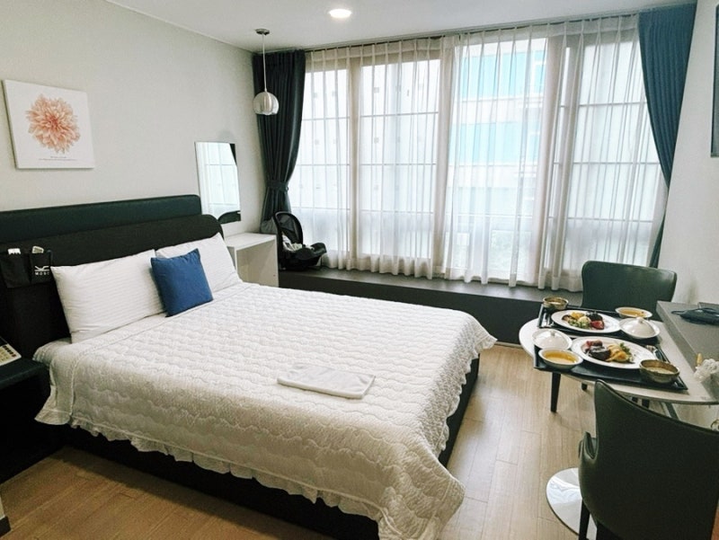 분당 더팰리스 산후조리원 2주 솔직후기｜룸컨디션, 신생아실, 가슴마사지, 식사, 주차 총정....