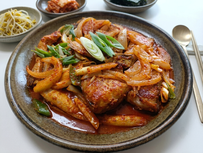 코다리조림 맛있게 만드는 법 : 비린내 없는 코다리찜 황금레시피
