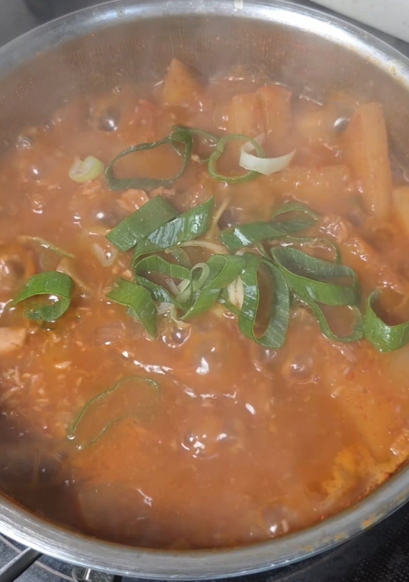 정호영 셰프 참치무조림 레시피 무 하나로 밥도둑 완성 집밥 메뉴