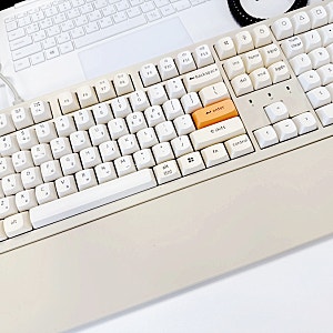 [내돈내산][라이트저소음바나나축]키크론 K10 Pro 저소음 라이트 바나나축 내돈내산 사용기